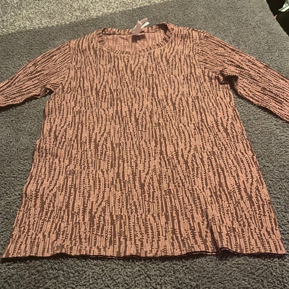 Athleta flurry elemental top
